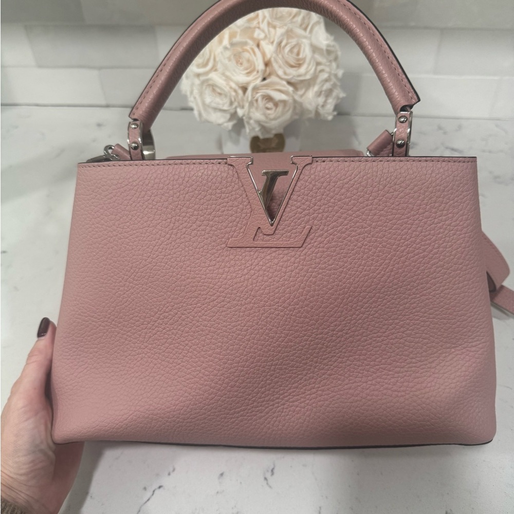Louis Vuitton Pink Capuncines MM - Picture 2 of 12